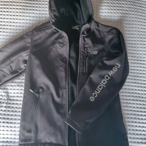 New Balance Men's Dark Gray Performance Jacket